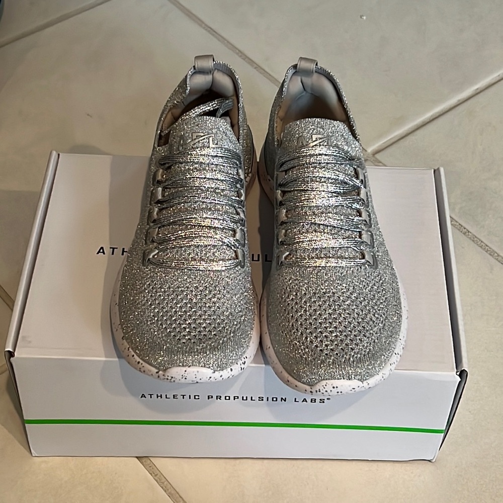 NEW APL Techloom Breeze Silver Metallic Women’s Sneakers